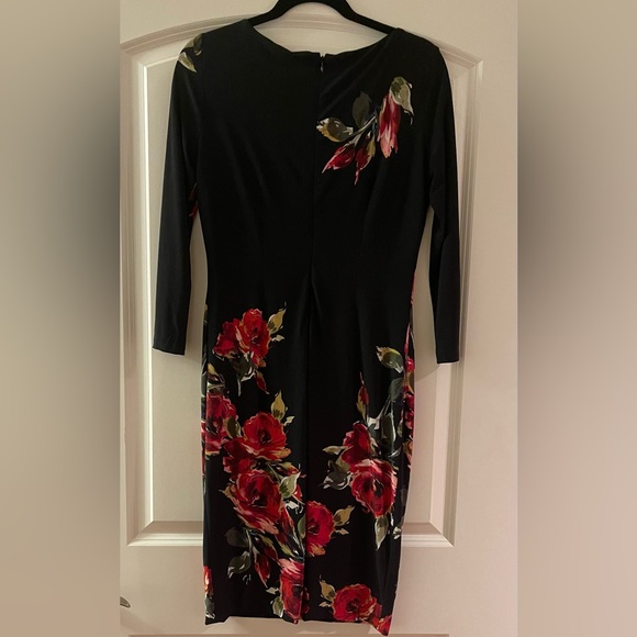 Cache Floral Black Dress - Picture 11 of 11